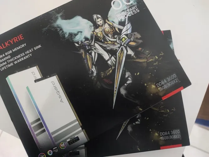 Memoria 8 gb ddr4 3600mhz Asgard Valkyrie