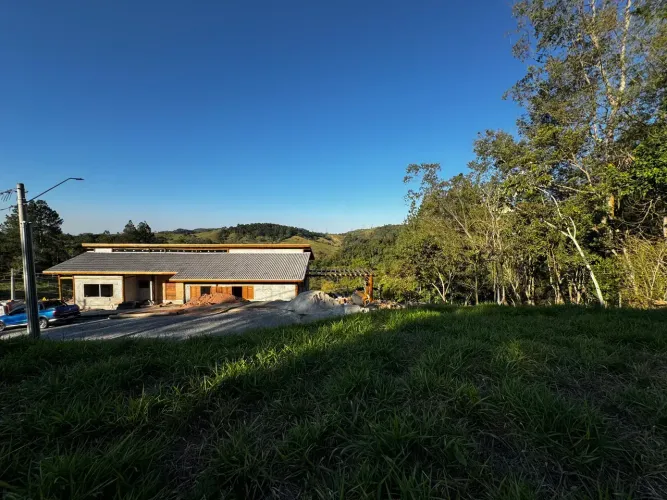 Lote 15 no Condomínio Broto da Mata  Vila de Luiz Carlos, Guararema