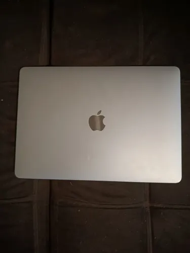 Air MacBook