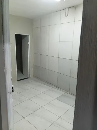 Aluga uma casa 2 quartos