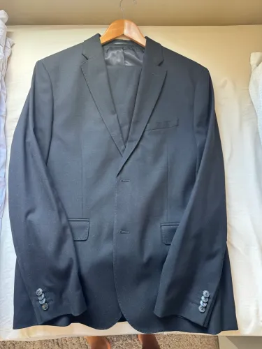 TERNO H&M ( preto ) comprado nos EUA ?