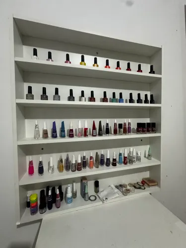 Móveis para esmalteria ou espaço nail designer 