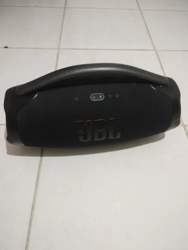 JBL boombox3 