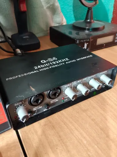 Placa de audio Q24