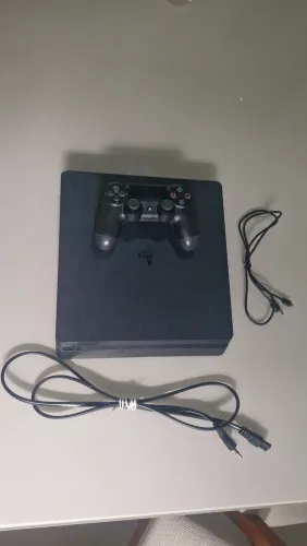 Playstation 4 Slim 1TB + 1 controle + Jogo Red Dead Redemption 2