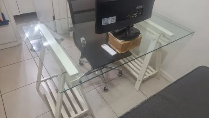 Estação de trabalho (ideal para arquitetos e engenheiros)