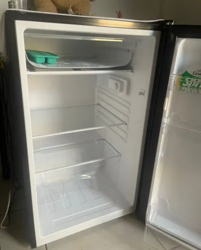Frigobar NOVO EOS 124 Litros Ice Compact Preto 110V