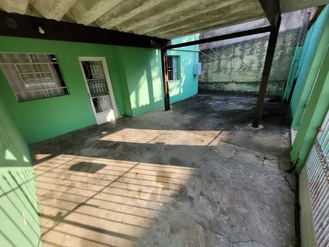 Casa térrea à venda com 167 metros quadrados com 2 quartos em Vila Guarani - Santo André -