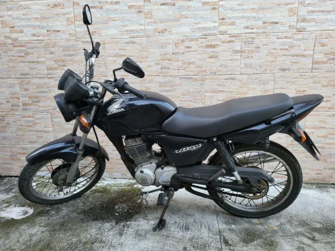 *Vende se moto CG titan 150 ks*