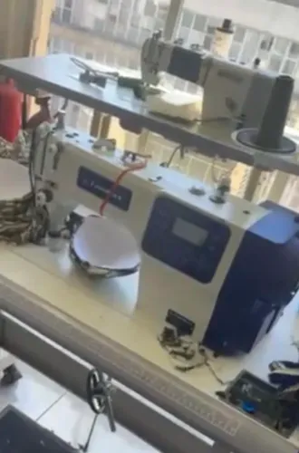 Vendo máquina reta lanmax 