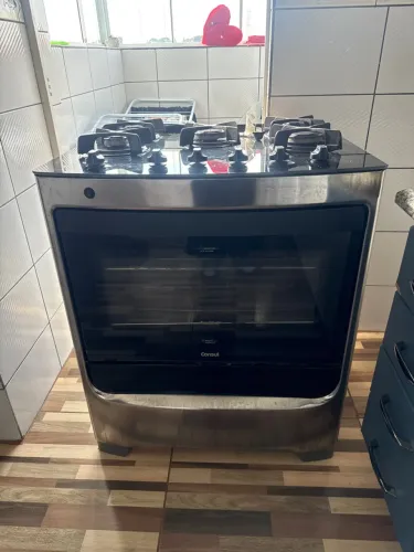 Fogão 5 bocas, tampo de vidro, acendimento elétrico