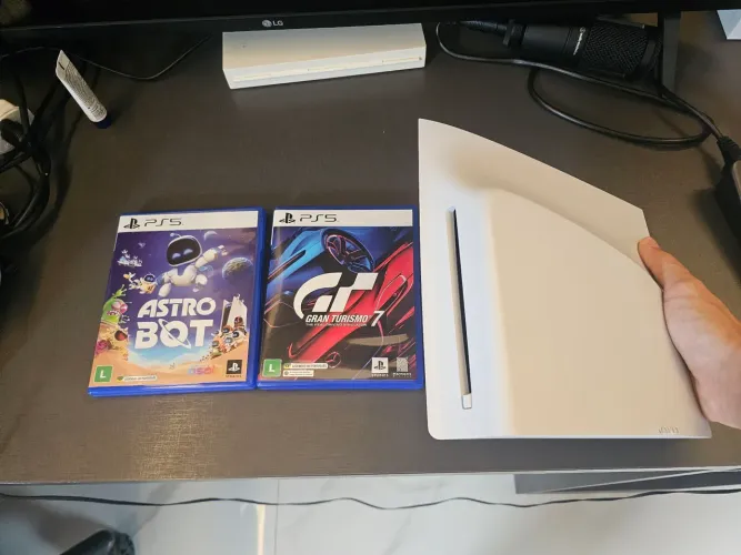 Leitor de disco PS5 Novo + 2 jogos