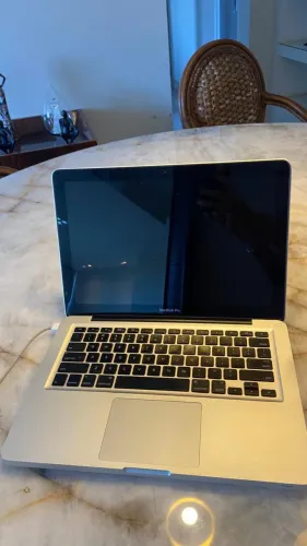 MacBook 2010