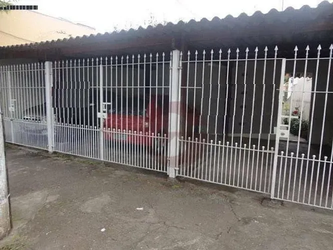 Casa com 3 Dormitórios, sendo 1 Suíte à venda, 210 m² por R$ 980.000.000 - Vila Indiana -