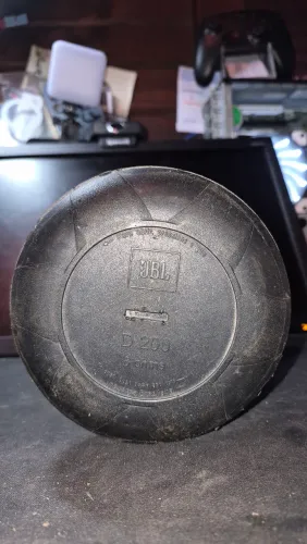 som automotivo ( CORNETA D200 JBL )