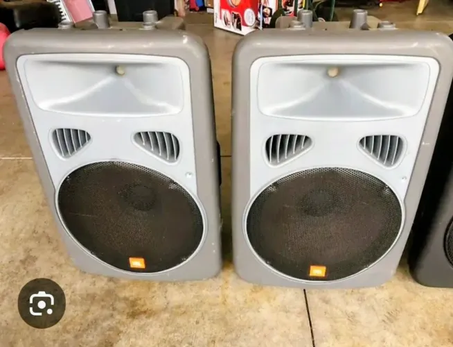 Caixas acústicas jbl eon importadas