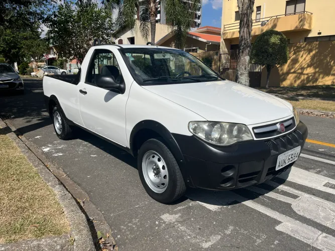 Fiat Strada 1.4 MPI Fire Flex 8V CS 2012