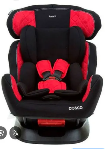 Cadeira de passeio para carro infantil.
