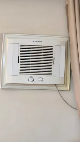 ? Vendo Ar-condicionado de Janela Electrolux 9.000 BTUs - 220V R$ 600