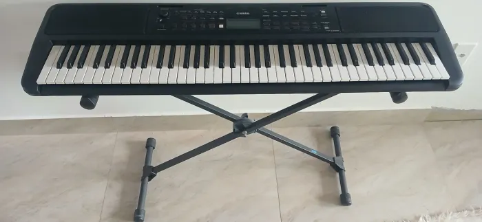Teclado novíssimo