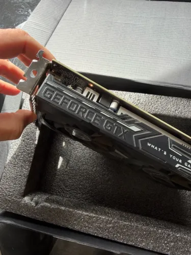Placa de Vídeo GTX 1630 4g GALAX
