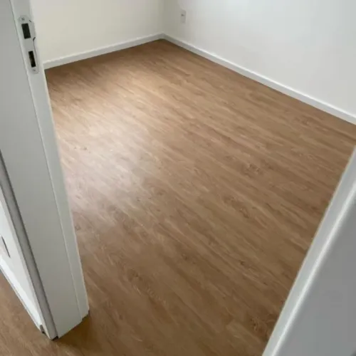 Faço Instalação de Piso Vinílico