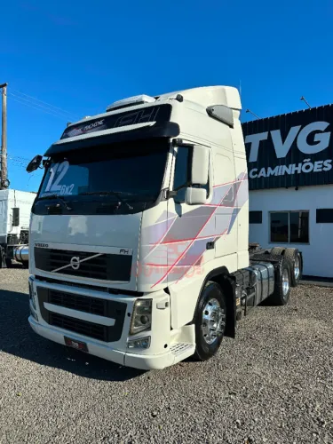 FH420 Globetrotter 6x2 2012