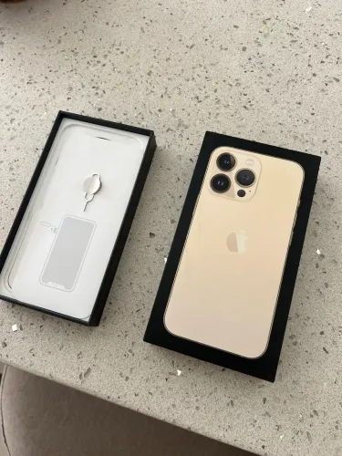 iPhone 13 Pro dourado 128gb