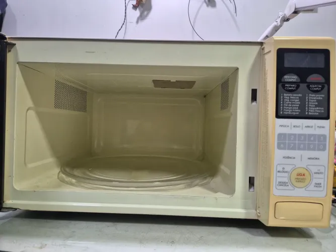Vendo micro-ondas SHARP 38L