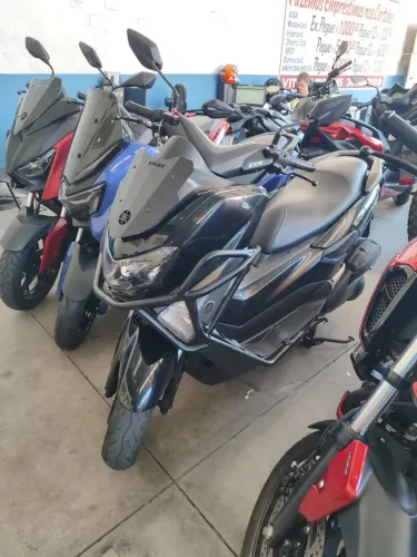 NMAX 2018 CARENADA MUITO NOVA