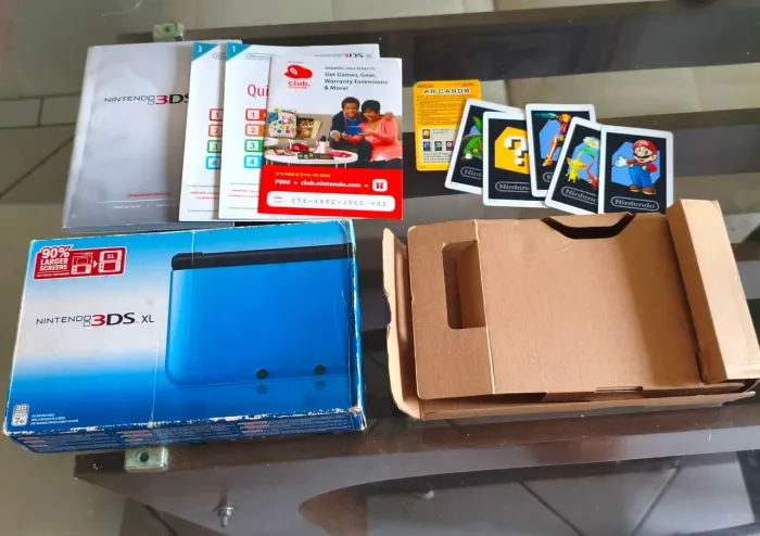 caixa + manuais + cards + berço - Nintendo 3ds xl