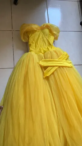 Vestido debutante feito a mão