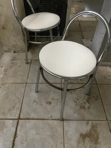 Cadeira pequena