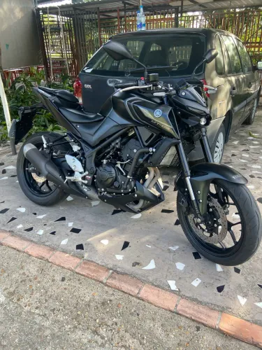 YAMAHA MT-03 321/ABS - Preta 2025