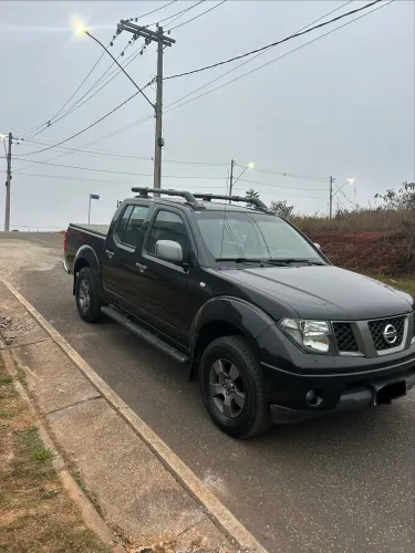 Nissan Frontier SE Attack CD 4X4 2.5 TB Diesel 2013