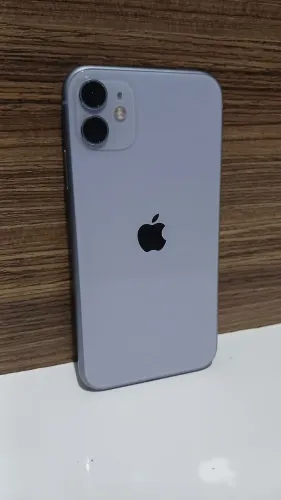 Iphone 11 (64 gb)