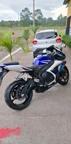 Srad 750 impecável!