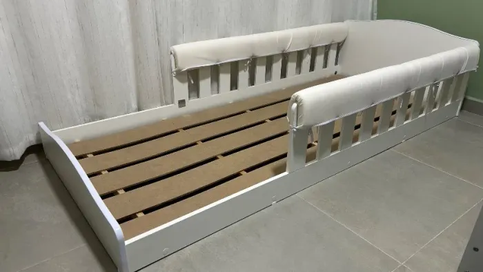 Cama montessoriana infantil (venda somente Içara/SC e proximidades) Não acompanha protetor