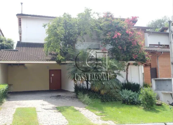 Casa com 4 dormitórios para alugar, 247 m² por R$ 15.840,68/mês - Alphaville 06 - Santana