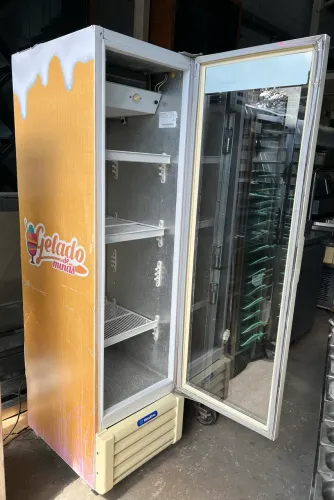 Cervejeira MetalFrio 220v