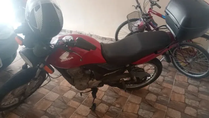 Moto fan ks125 docto em ordem $8.000(tabela $8,400) somente venda