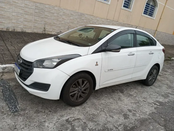 Hyundai HB20S C.style/c.plus1.6 Flex 16V Aut. 4P 2019