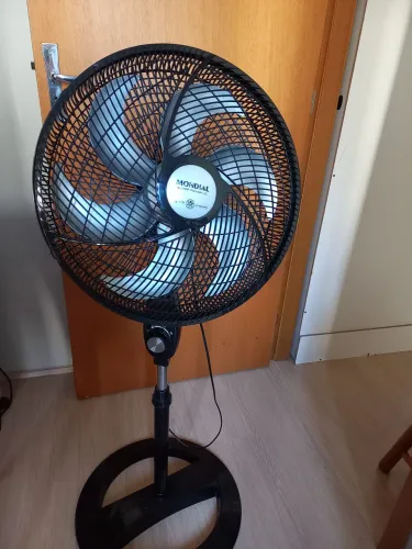 Ventilador em ótimo estado