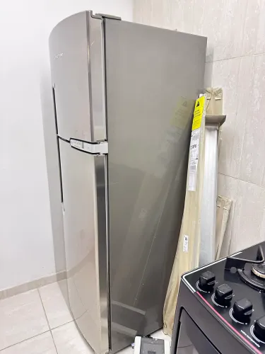 Geladeira Brastemp inox