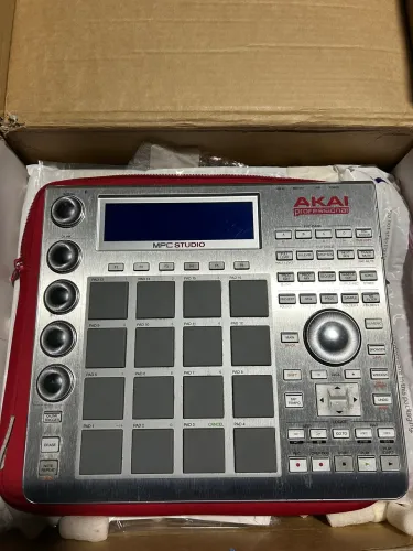 Akai MPC Studio