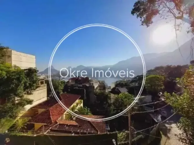 Apartamento : / Residencial / Lagoa