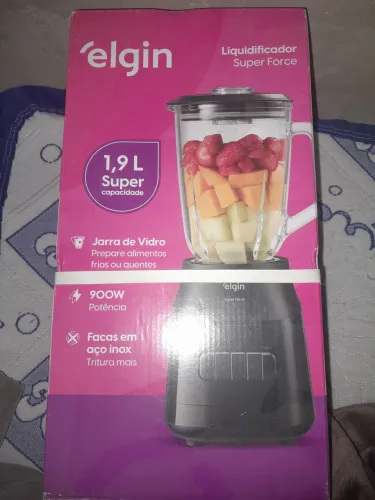 Liquidificador com copo de vidro 