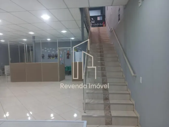 Galpão à venda em Taboão da Serra