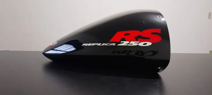 Carenagem Aprilia RS 250 rabeta Banco para pista