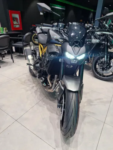 Kawasaki Z900 CINZA PRONTA ENTREGA